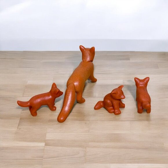 Lot of 4 Vintage 1990s Playmobil Fox Family Wildlife Animal Miniature Figures - Picture 3 of 5
